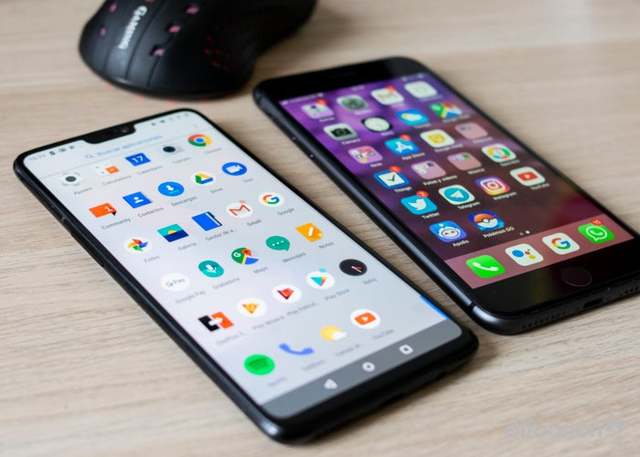 Iphone vs android 700x500